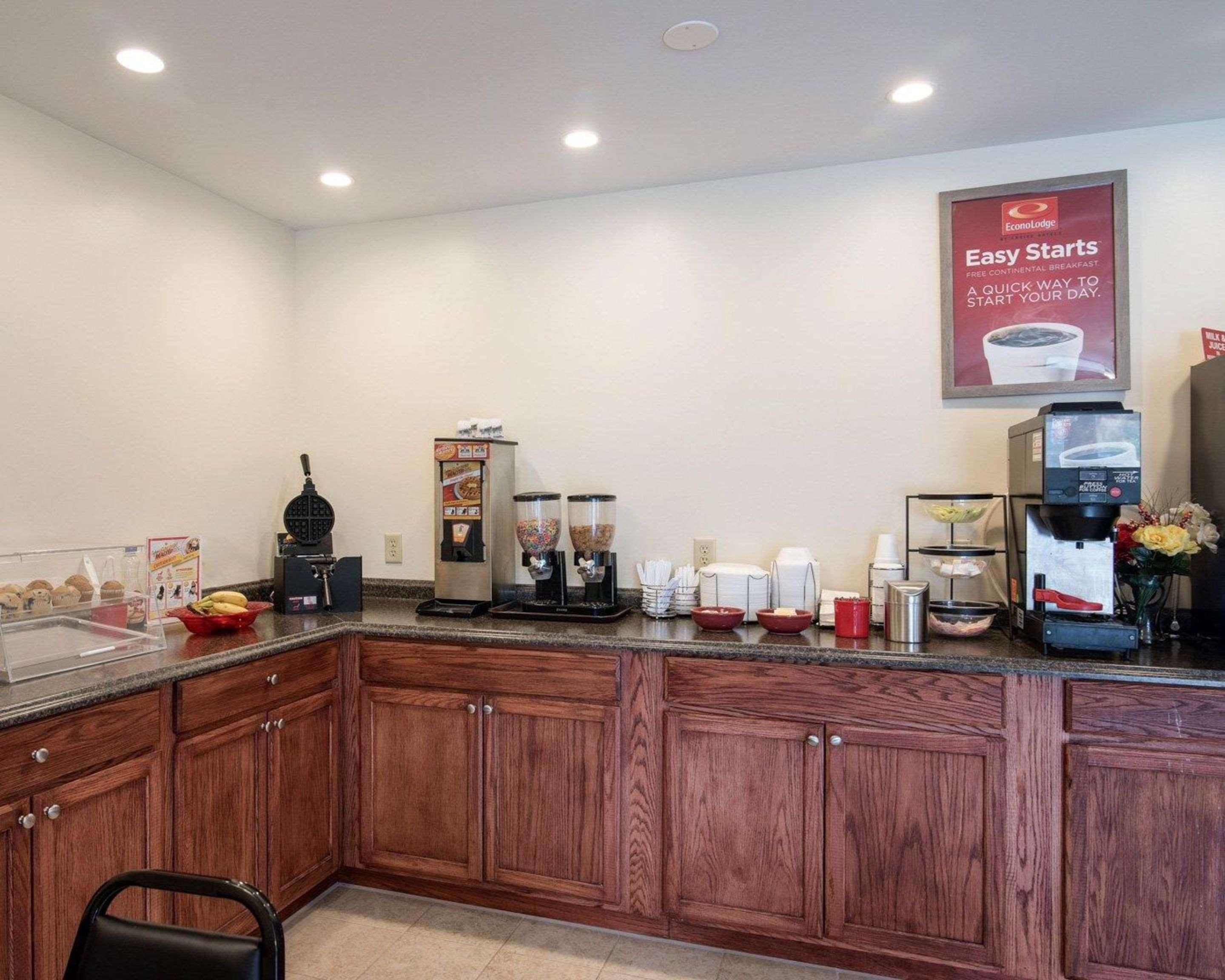 Econo Lodge Inn & Suites Canandaigua Kültér fotó