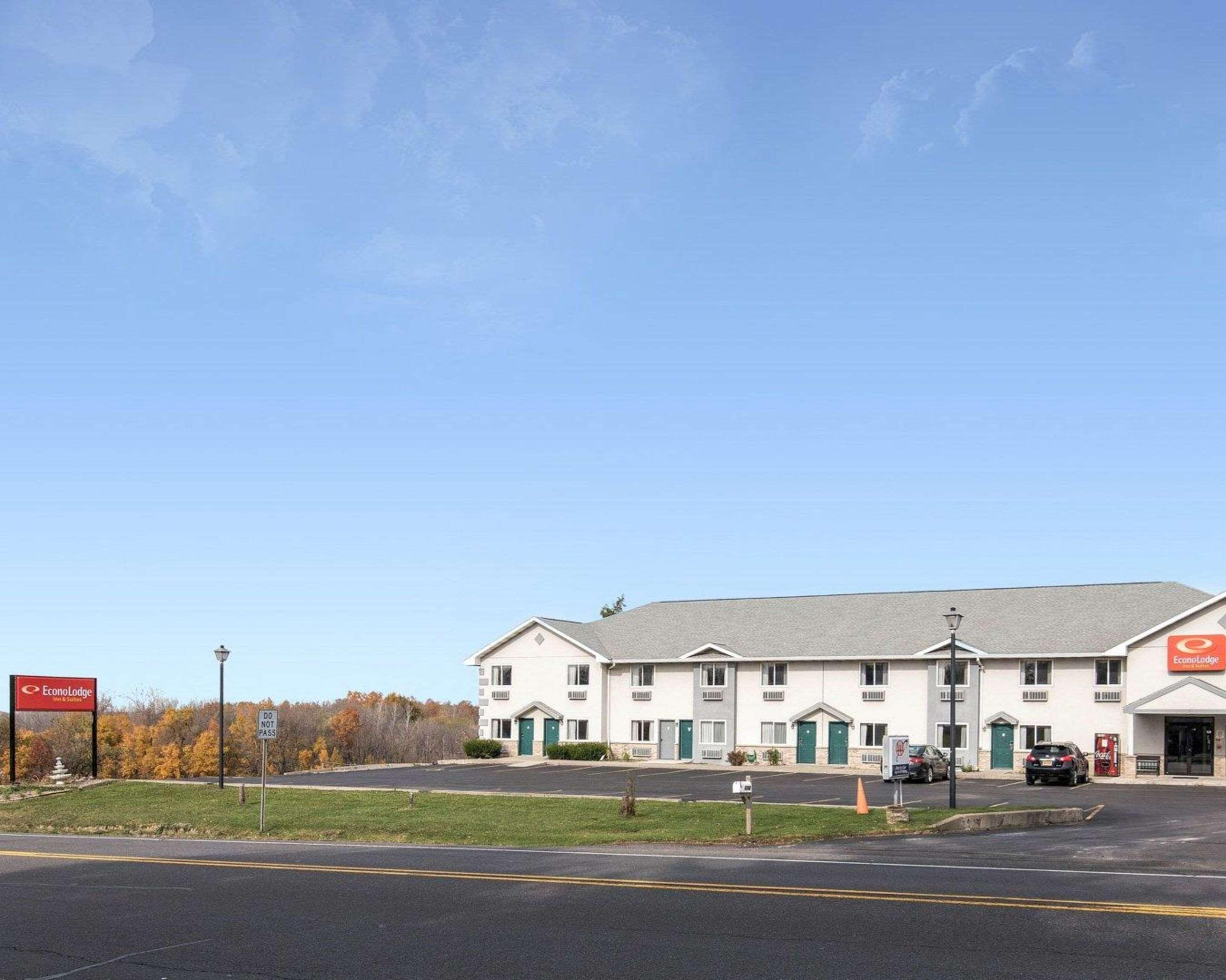 Econo Lodge Inn & Suites Canandaigua Kültér fotó
