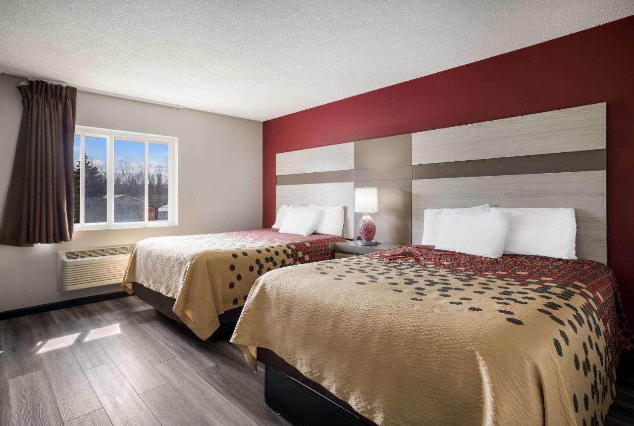 Econo Lodge Inn & Suites Canandaigua Kültér fotó