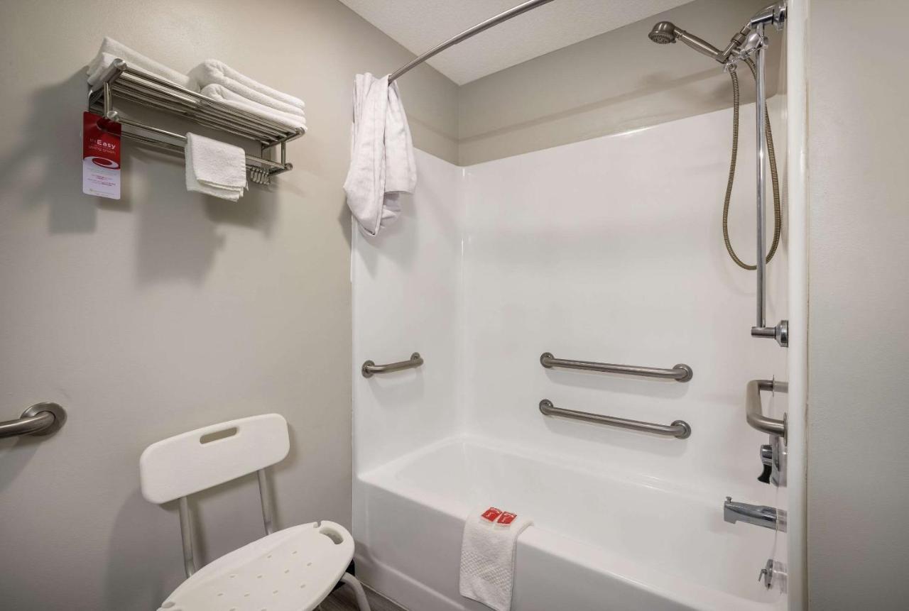 Econo Lodge Inn & Suites Canandaigua Kültér fotó