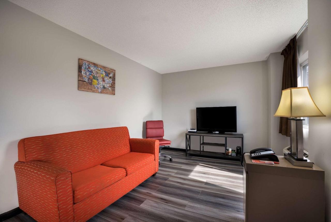 Econo Lodge Inn & Suites Canandaigua Kültér fotó