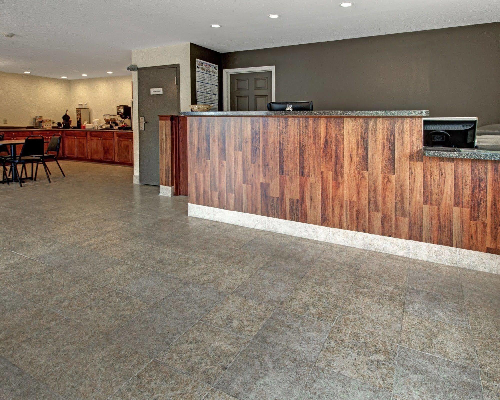 Econo Lodge Inn & Suites Canandaigua Kültér fotó